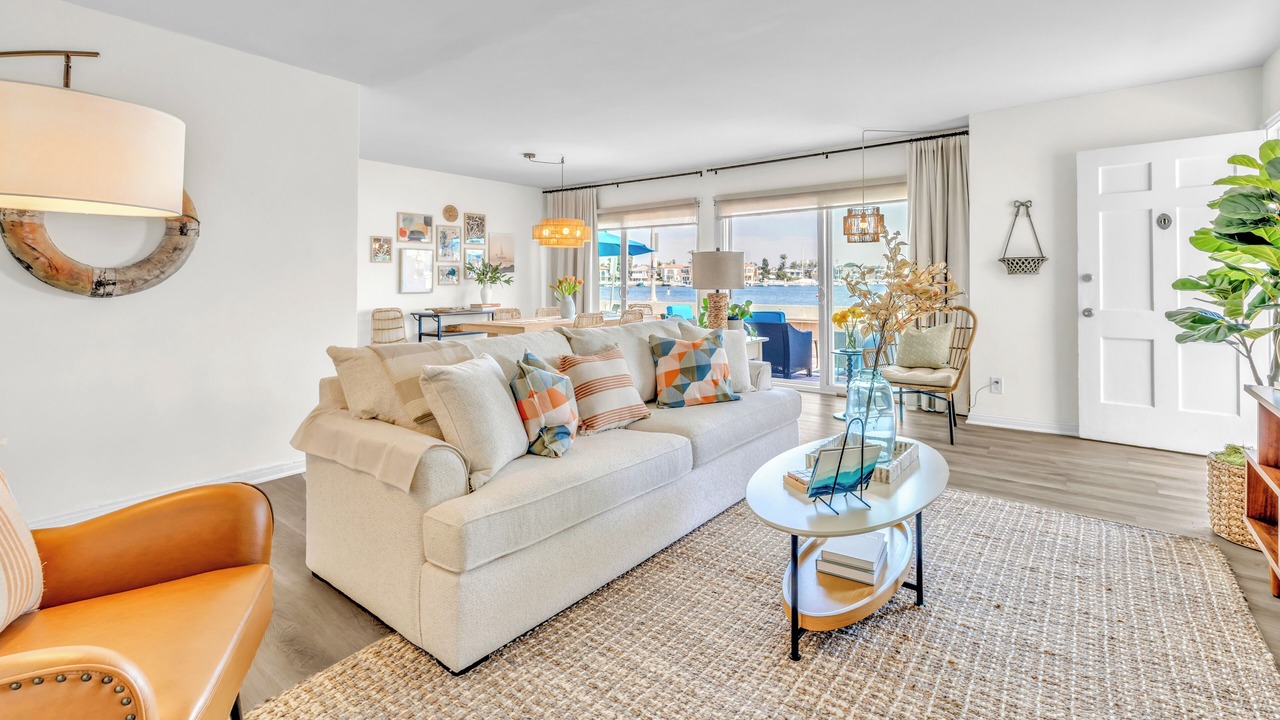 Photo of Livingroom in Belmont Shore
