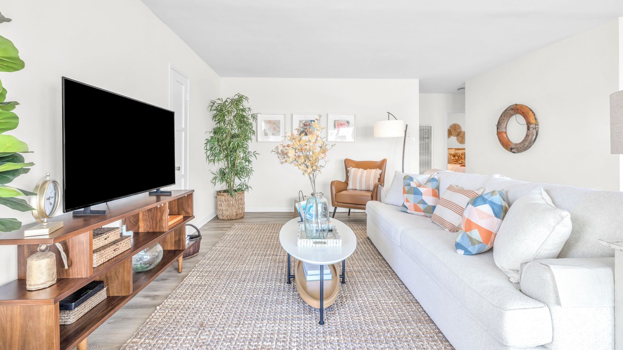 Photo of Livingroom in Belmont Shore