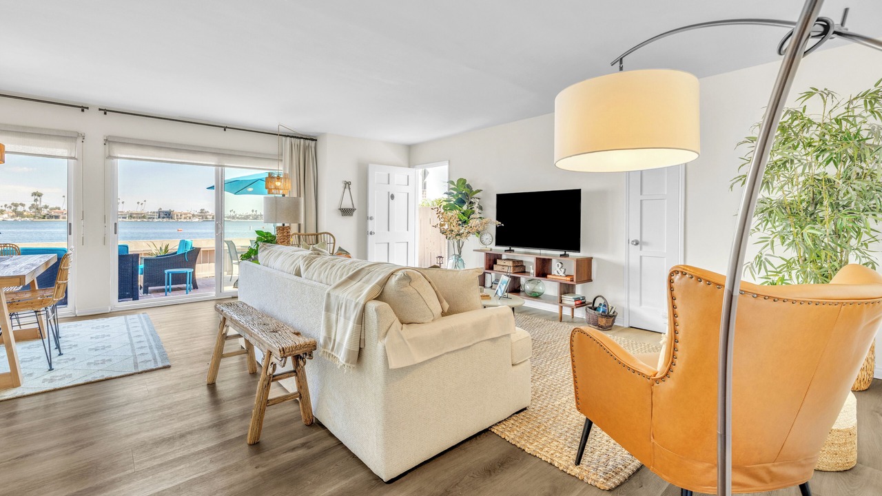 Photo of Livingroom in Belmont Shore