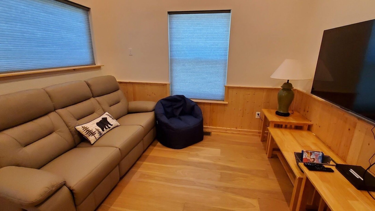 Photo of Livingroom in Pine Mountain Club