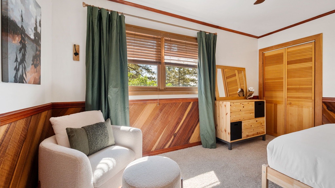 Photo of Bedroom in Highland Pines