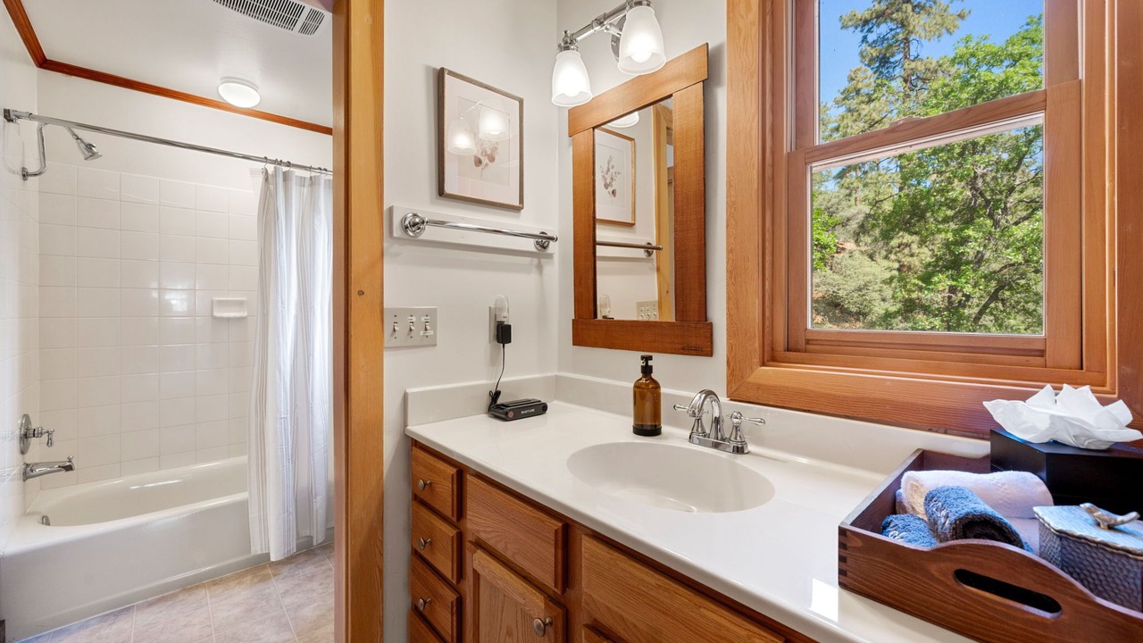 Photo of Bathroom in Highland Pines