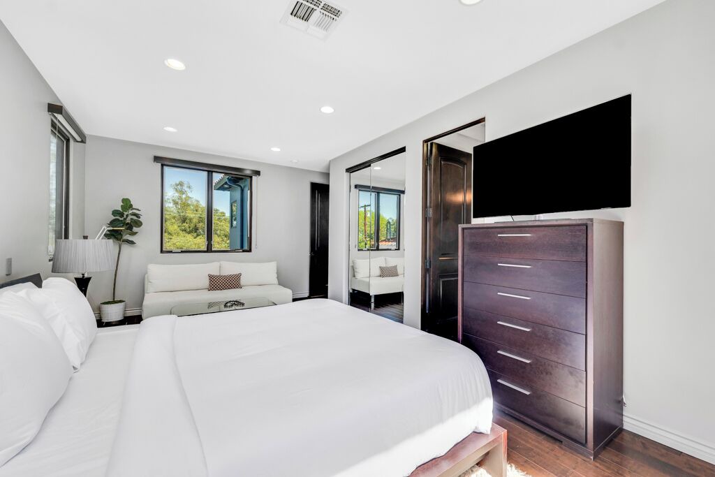 Photo of Bedroom in Hollywood Hills