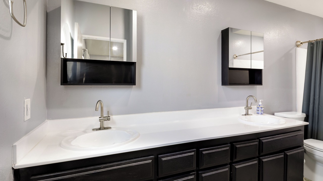 Photo of Bathroom in Moreno Valley