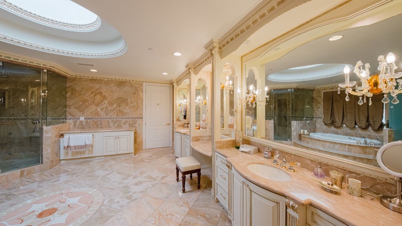 Photo of Bathroom in Beverly Hills