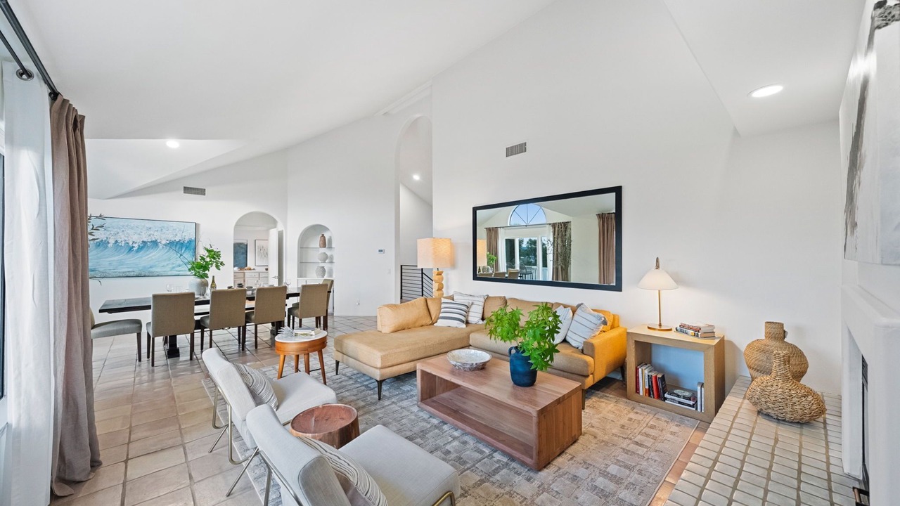 Photo of Livingroom in Fallbrook
