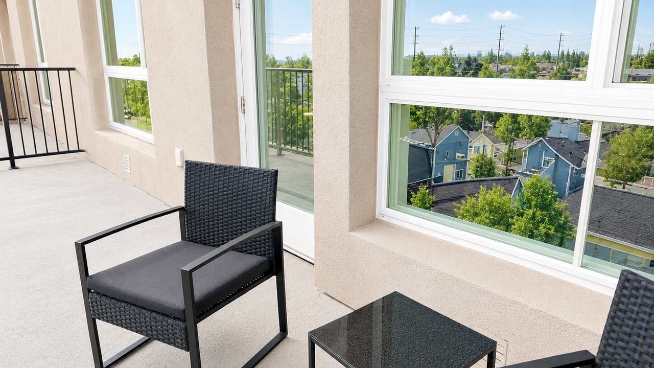 Photo of Patio Balcony in Lyon Street