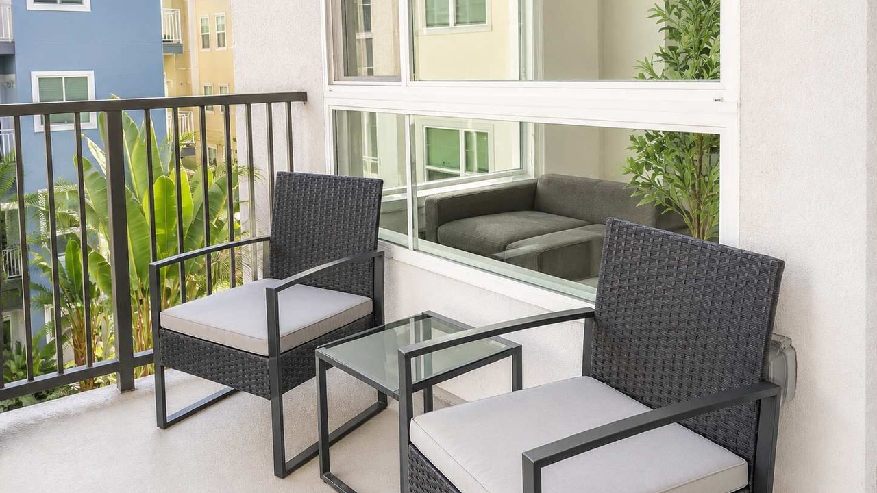 Photo of Patio Balcony in Lyon Street