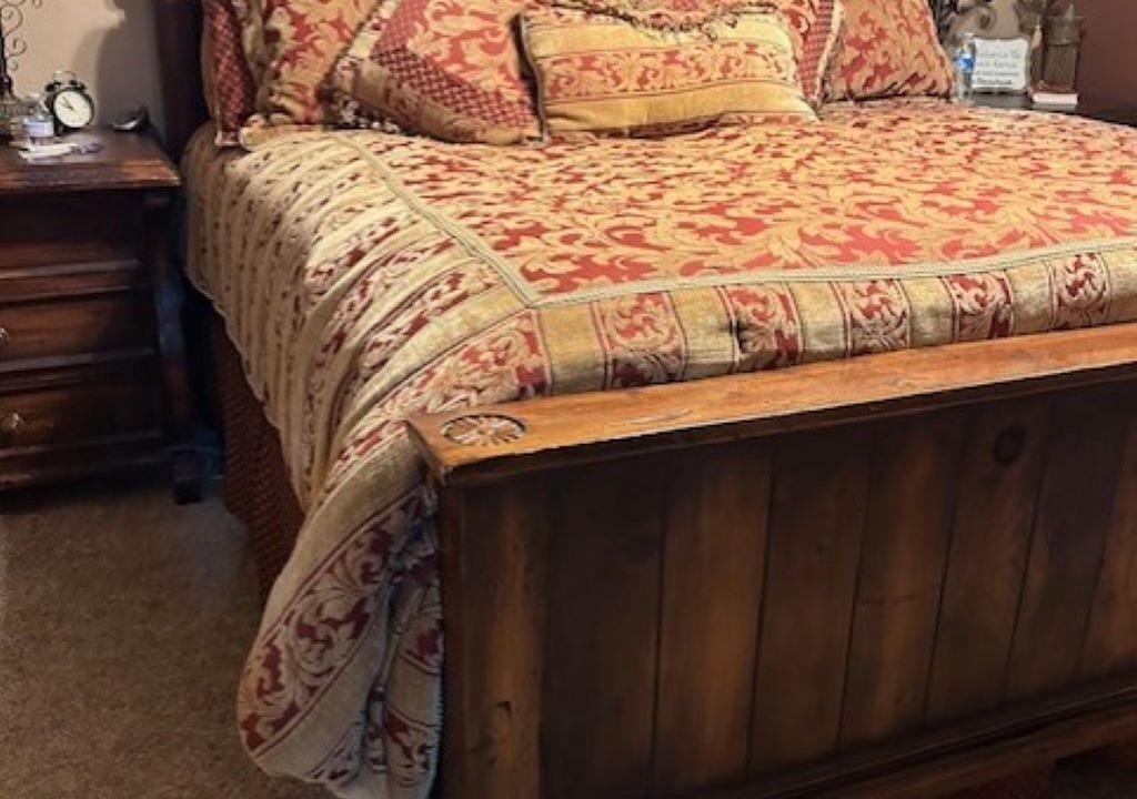 Photo of Bedroom in Dewey-Humboldt