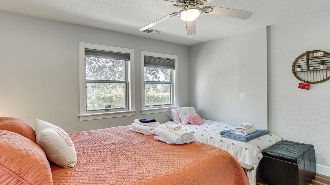 Photo of Bedroom in Columbia