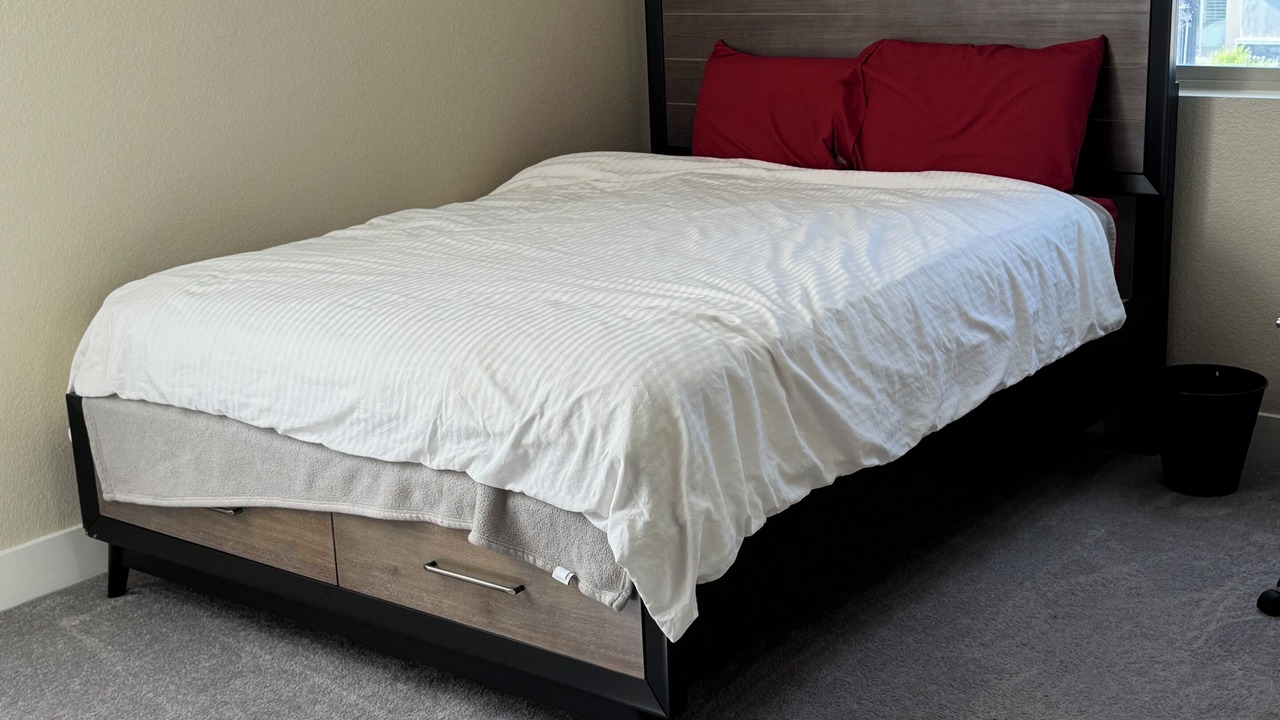 Photo of Bedroom in Woodland