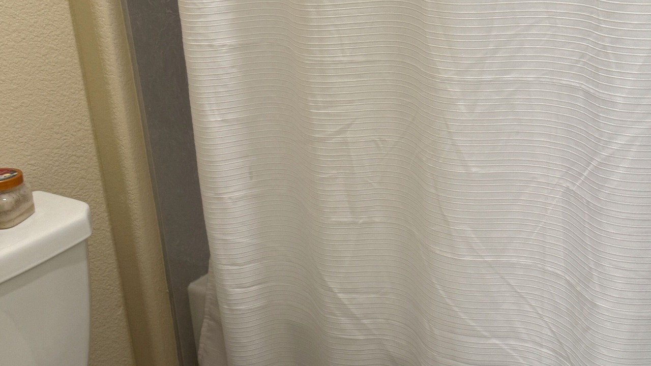 Photo of Bathroom in Woodland