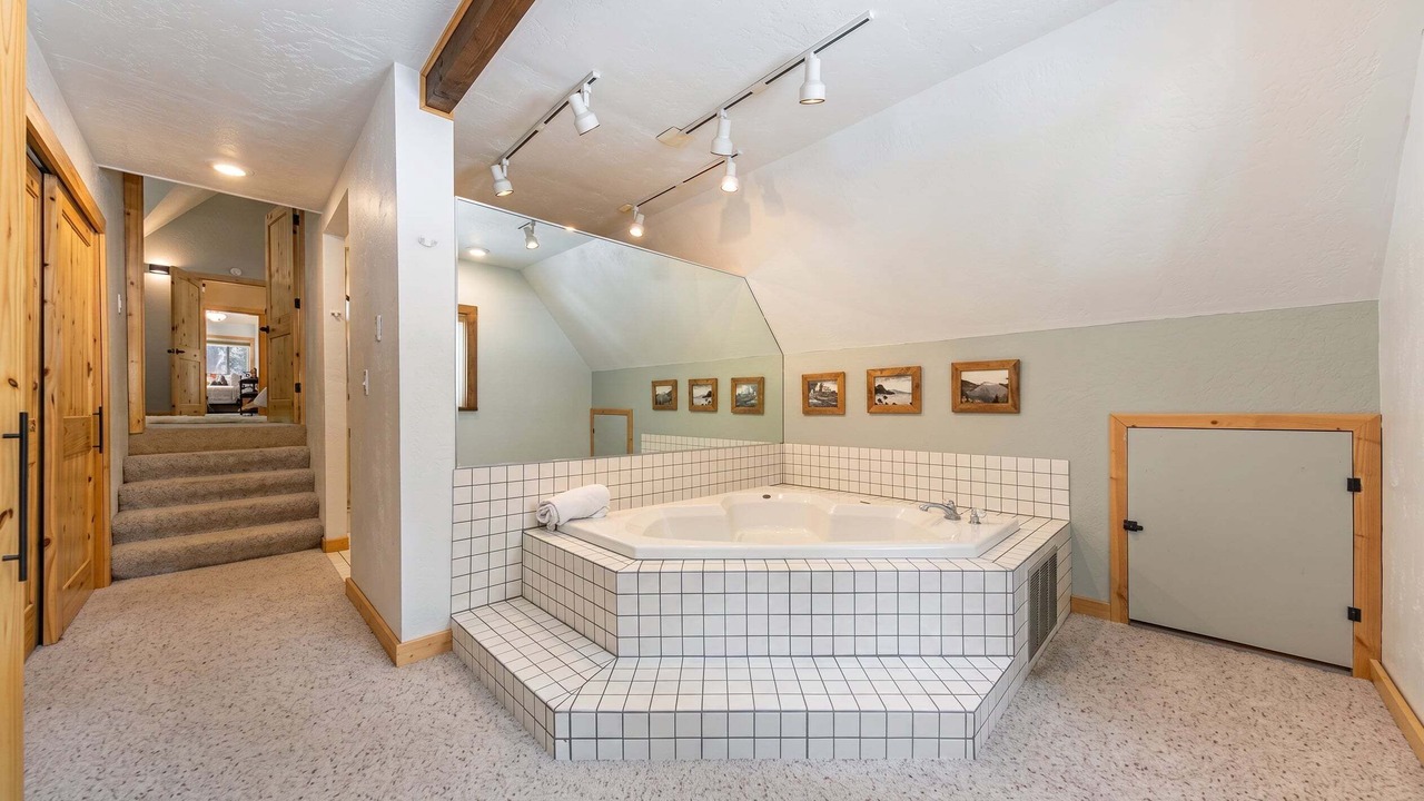Photo of Bathroom in Tahoe Pines