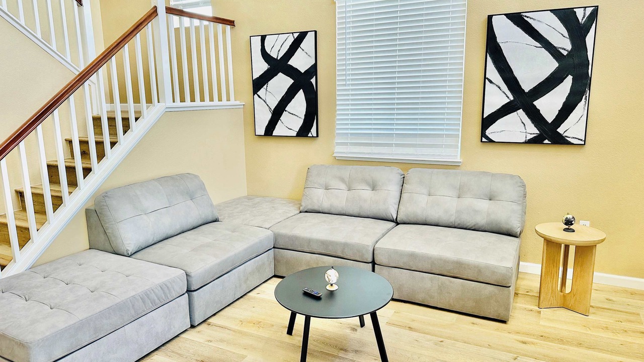 Photo of Livingroom in Reno