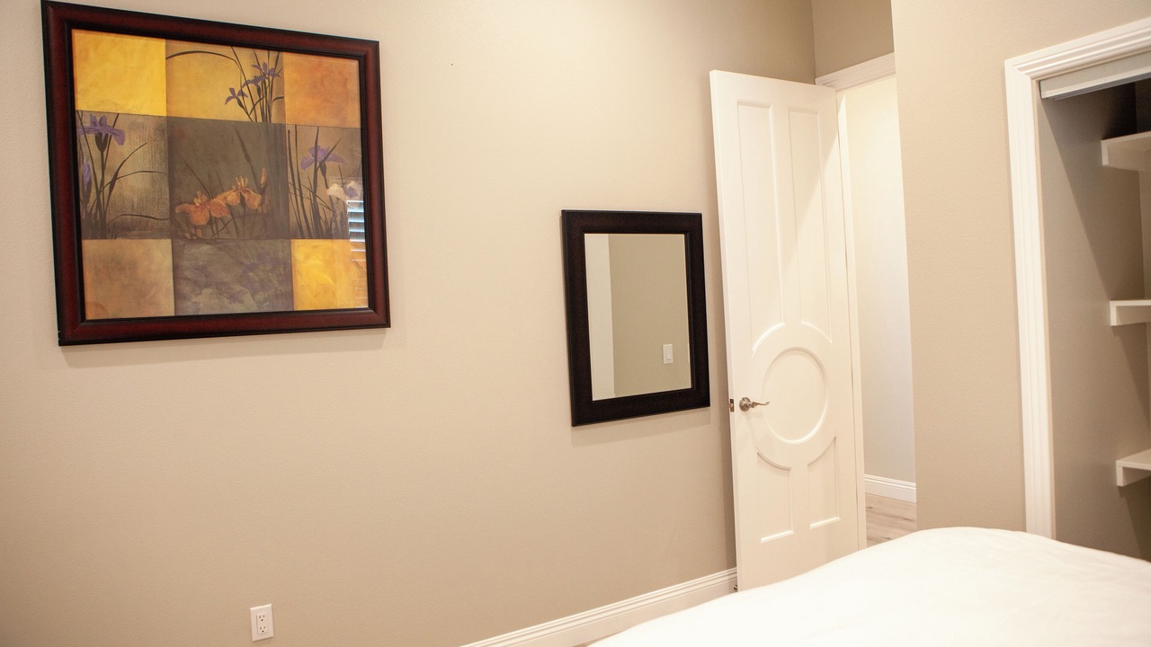 Photo of Bedroom in Midway City