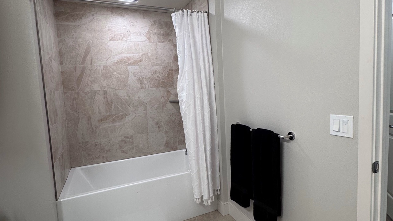 Photo of Bathroom in Midway District