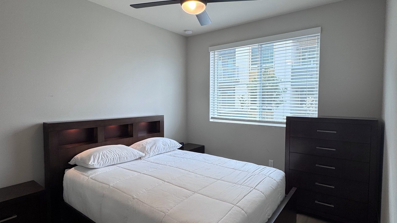 Photo of Bedroom in Midway District