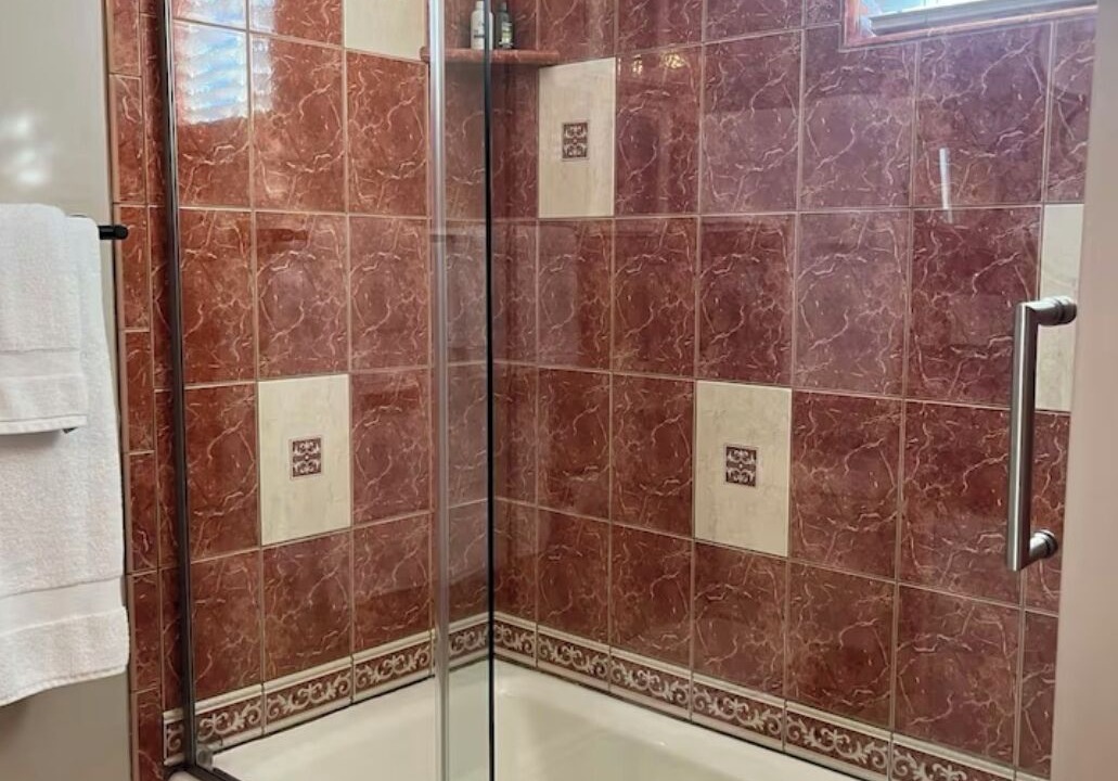 Photo of Bathroom in Avalon