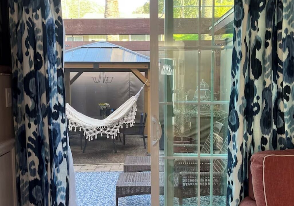 Photo of Livingroom in Avalon