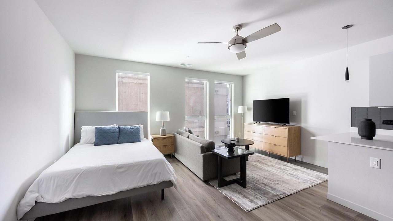 Photo of Bedroom in Reno/Tahoe Airport