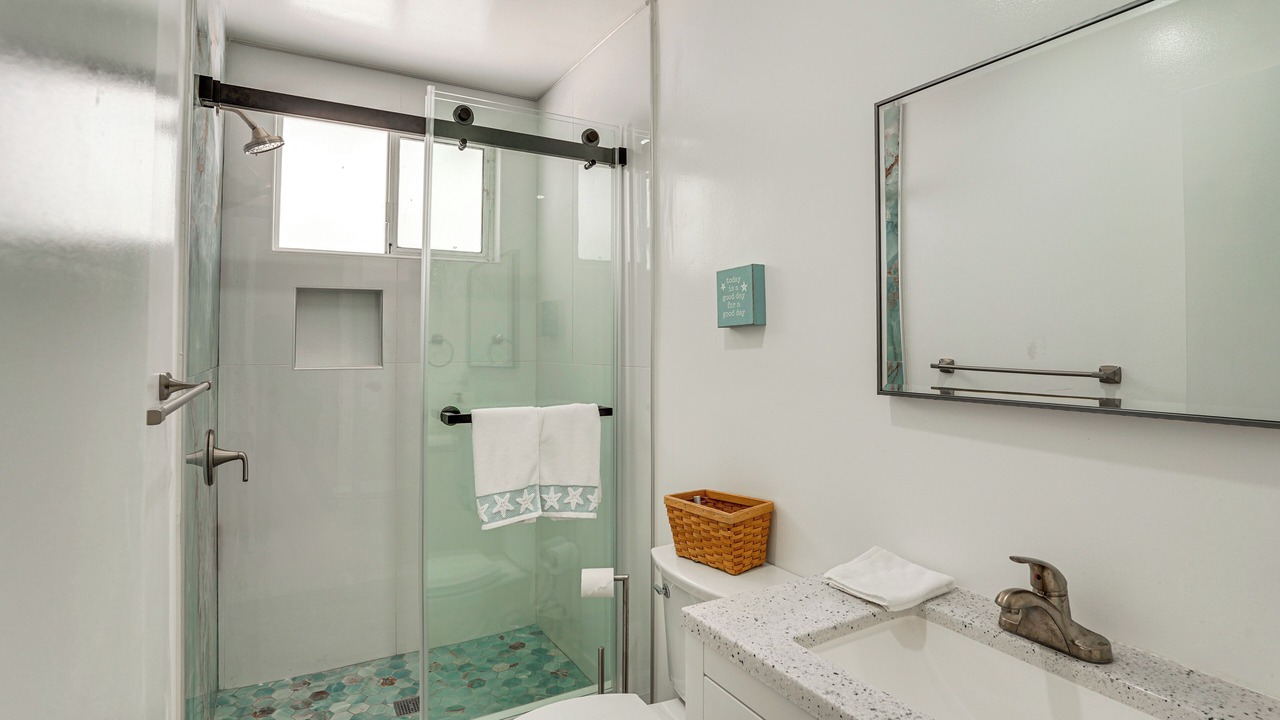 Photo of Bathroom in Midway City