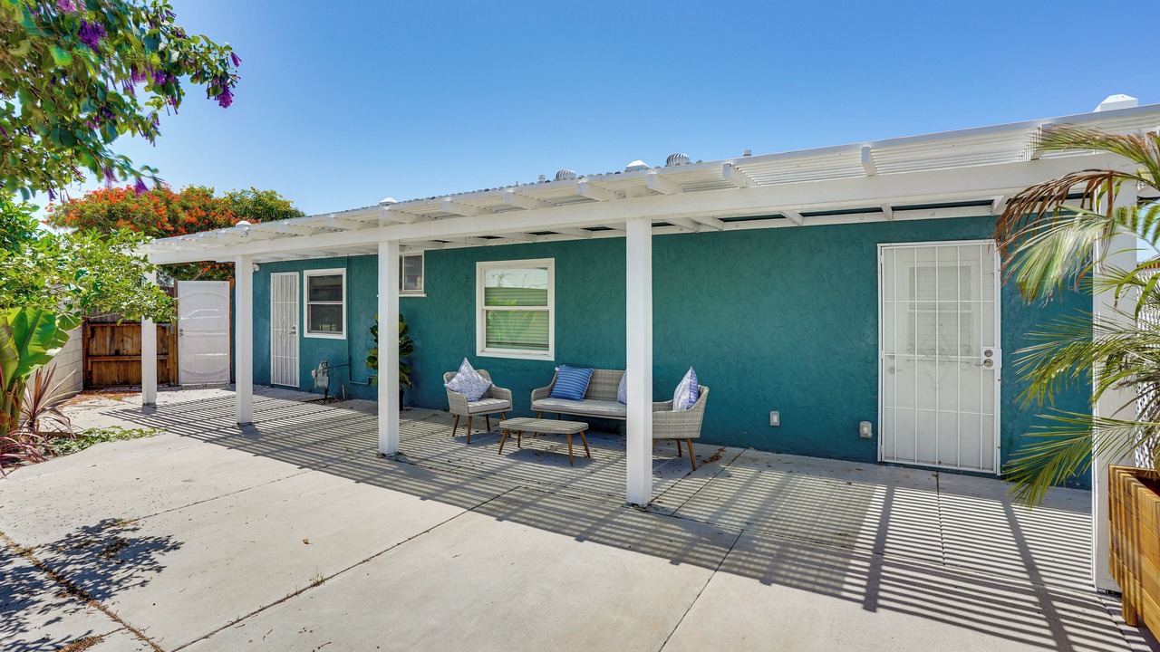 Photo of Outdoor in Midway City