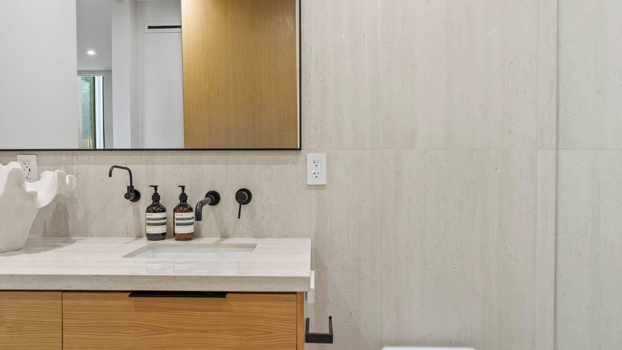 Photo of Bathroom in Village of La Jolla