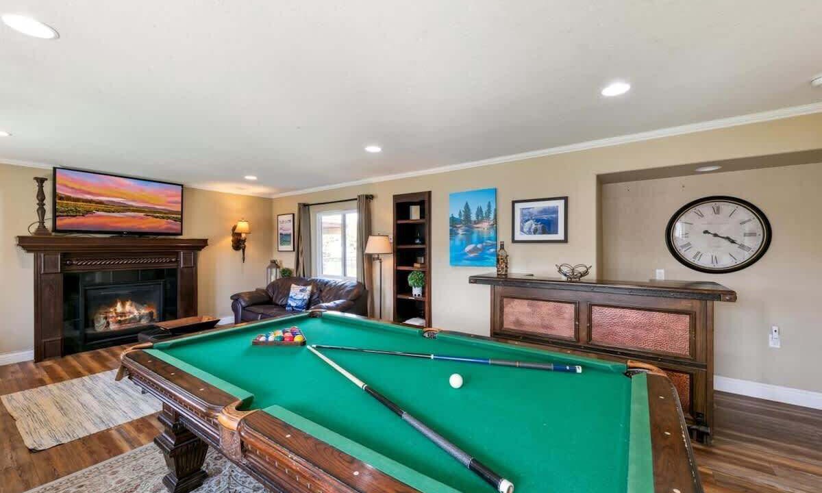 Photo of Bedroom in Tahoe Keys