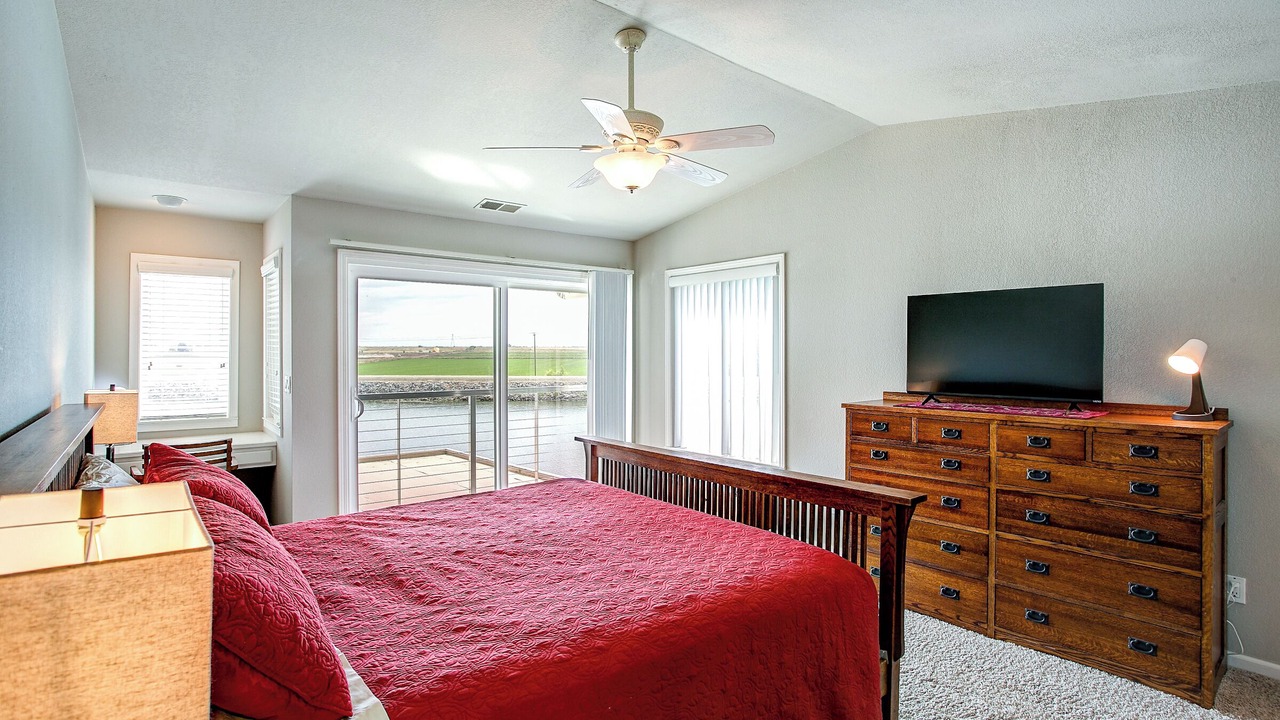 Photo of Bedroom in Discovery Bay