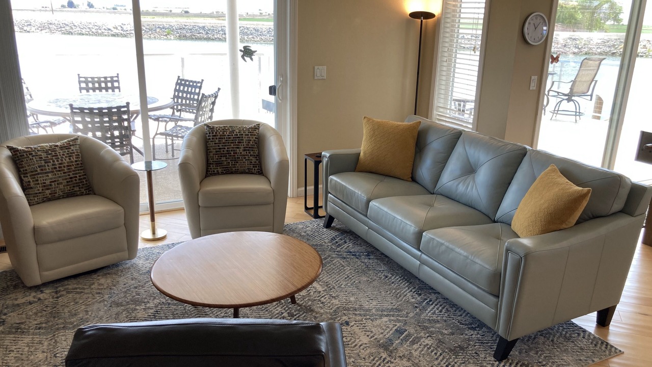 Photo of Livingroom in Discovery Bay