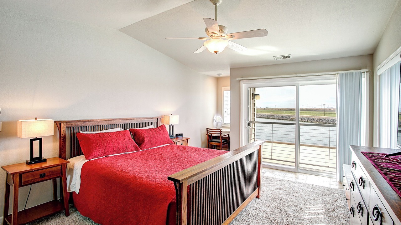 Photo of Bedroom in Discovery Bay