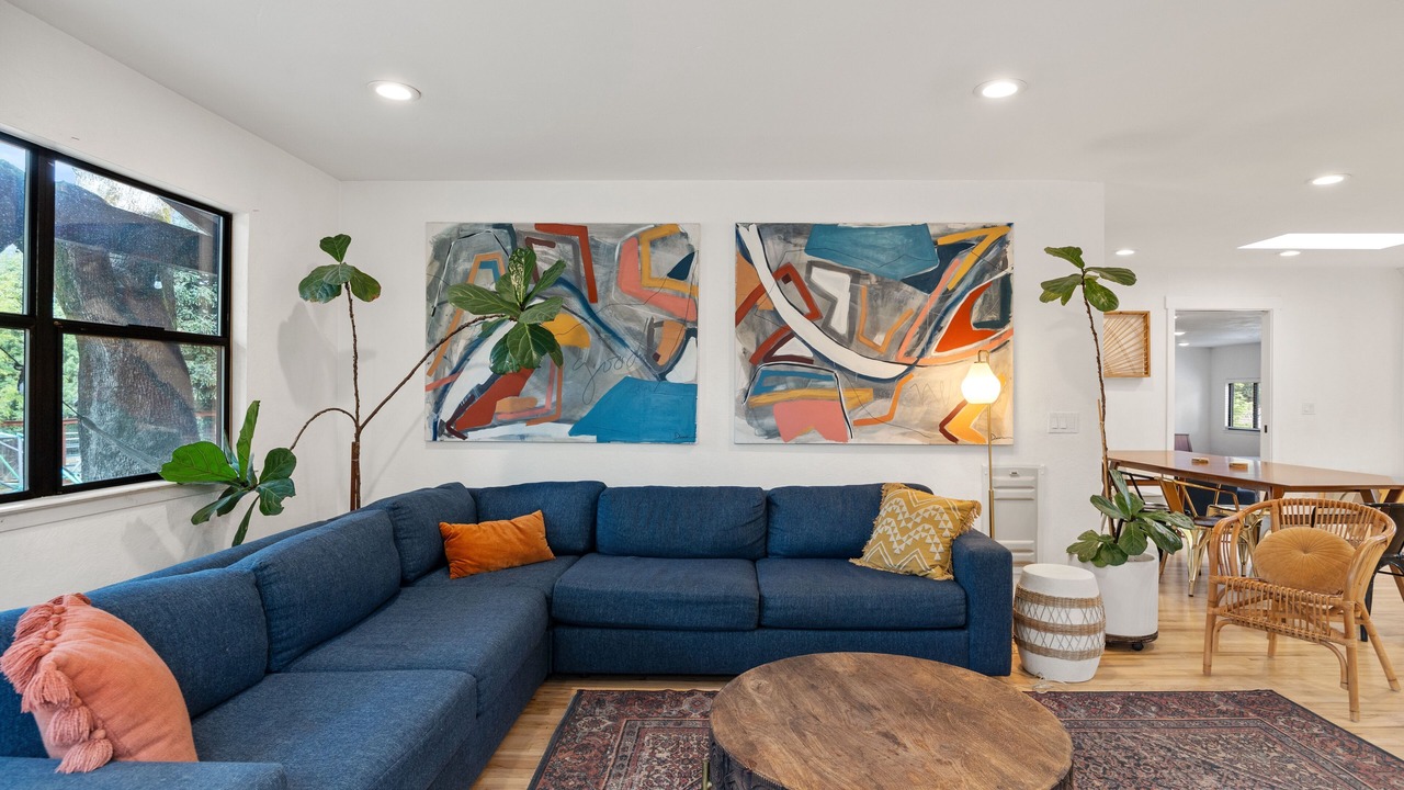 Photo of Livingroom in Columbia