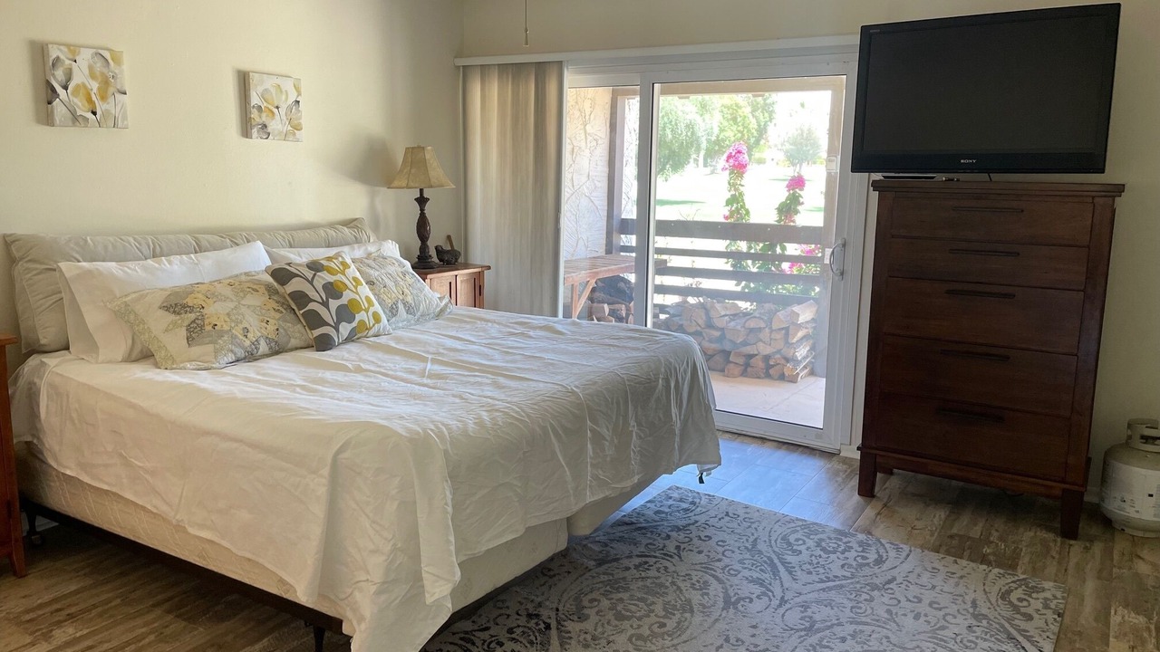 Photo of Bedroom in Borrego Springs
