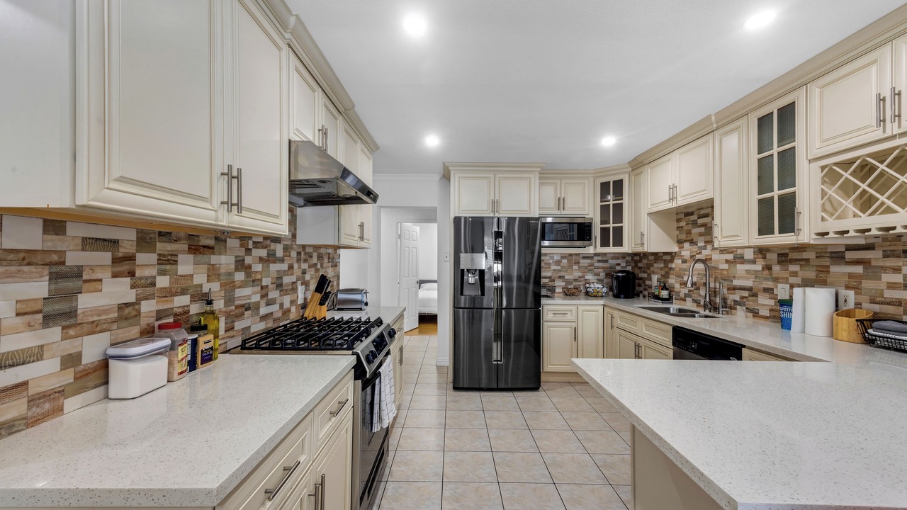 Photo of Kitchen in Midway City