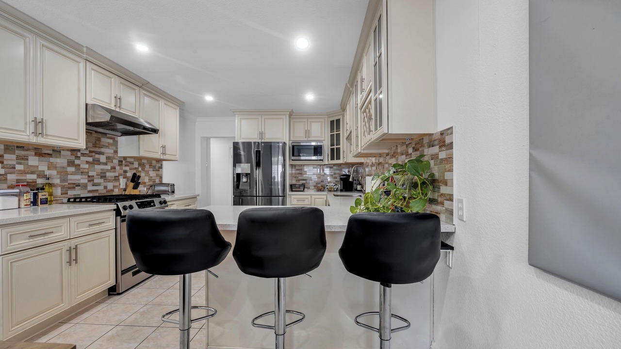 Photo of Kitchen in Midway City