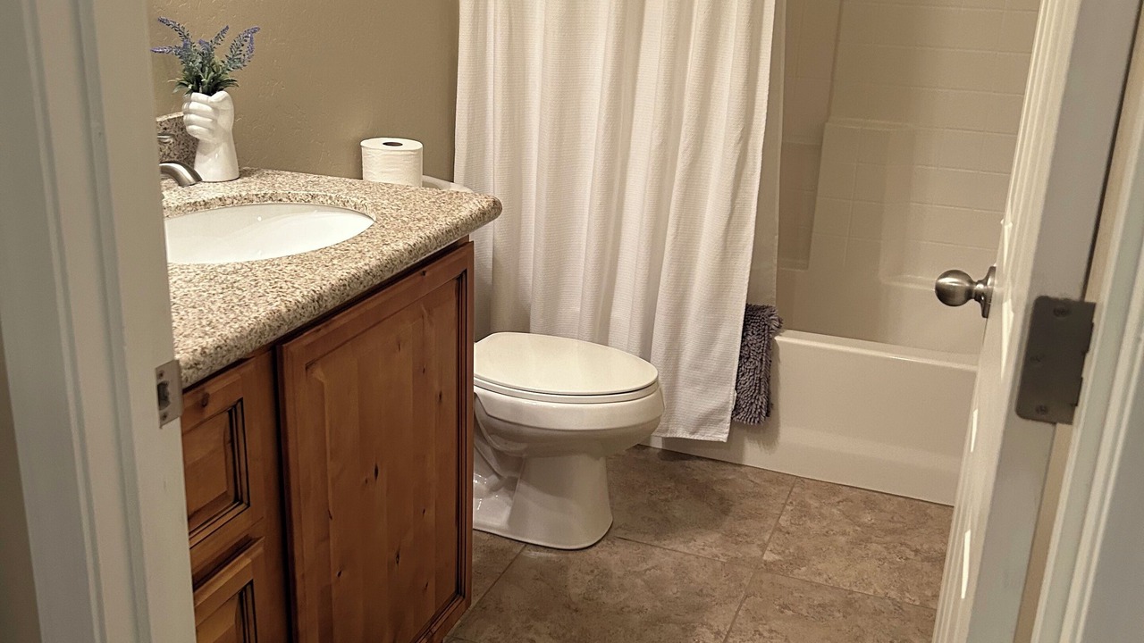 Photo of Bathroom in Prescott Valley Units