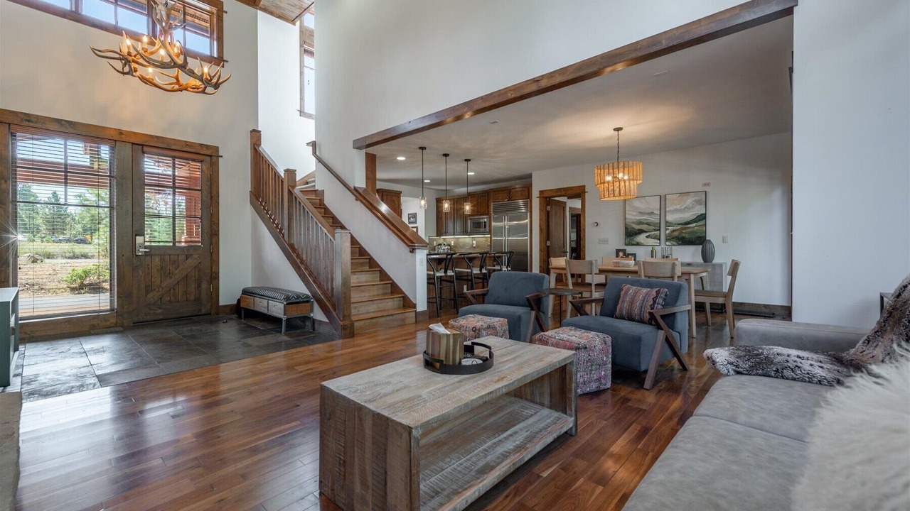 Photo of Livingroom in Truckee