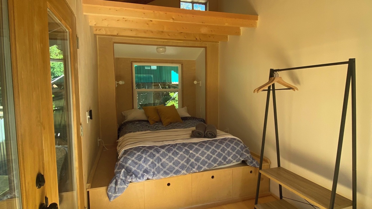 Photo of Bedroom in North San Juan