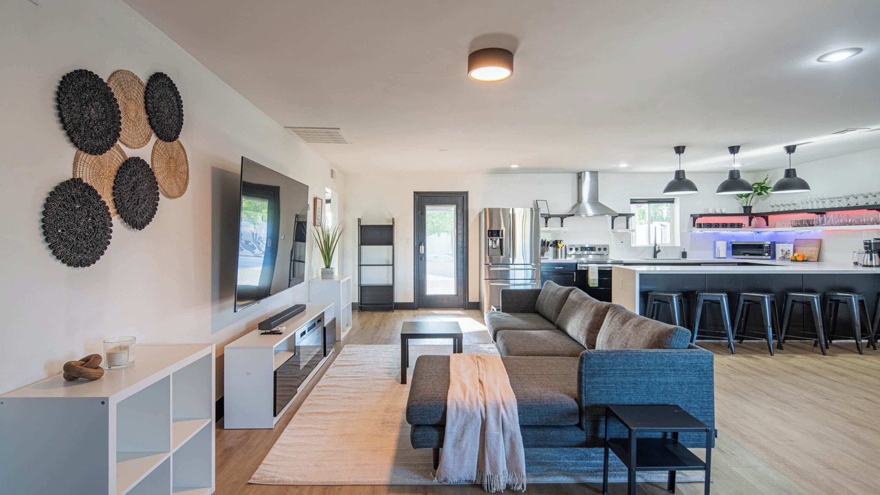 Photo of Livingroom in Scottsdale Country Acres