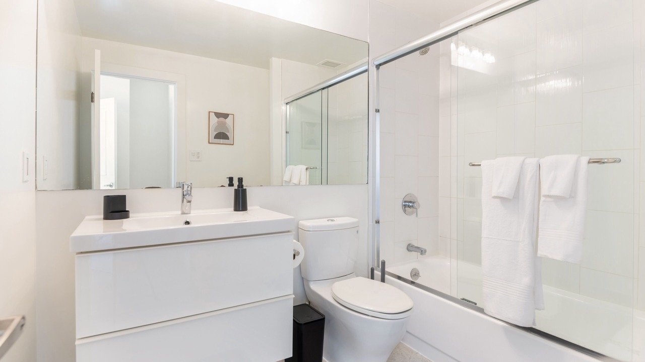 Photo of Bathroom in Lower Nob Hill