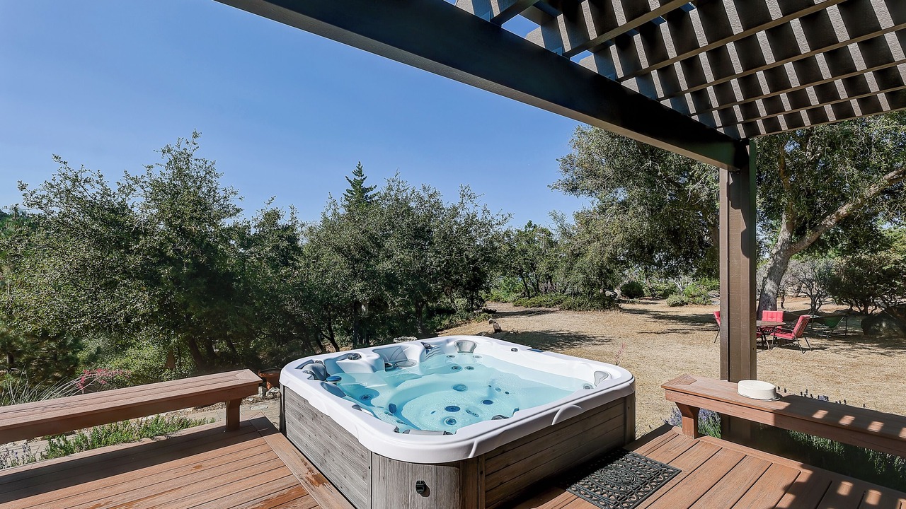 Photo of Patio Balcony in Idyllwild