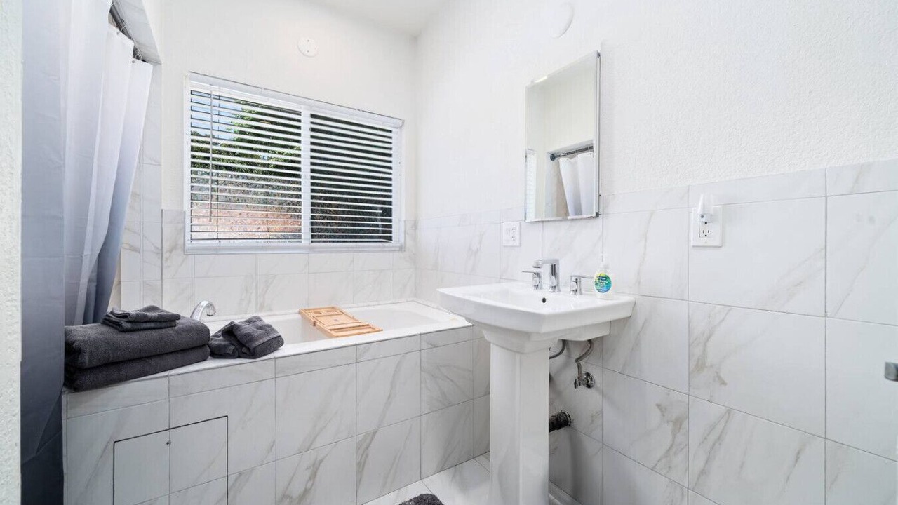 Photo of Bathroom in Wrigley