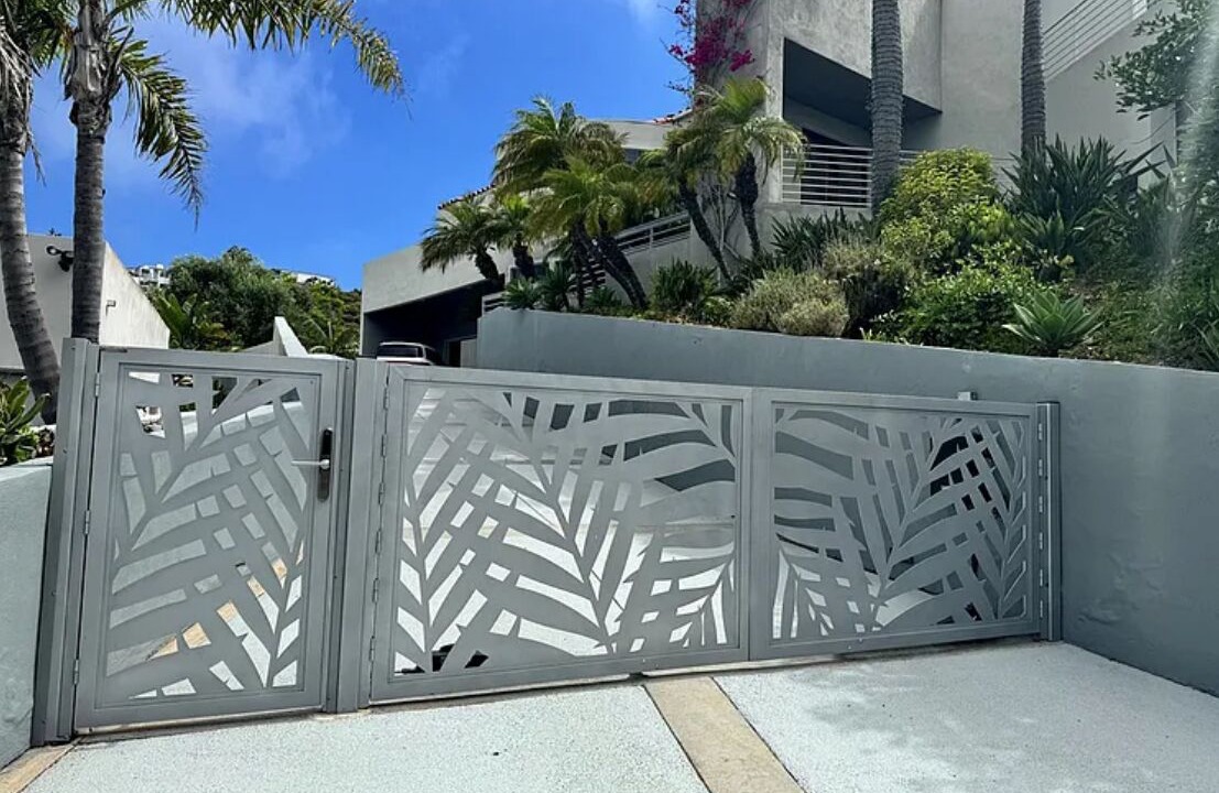 Photo of Outdoor in Arch Beach Heights