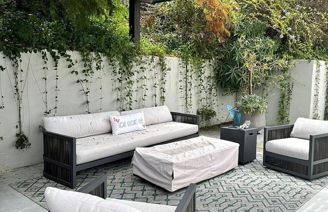 Photo of Patio Balcony in Arch Beach Heights
