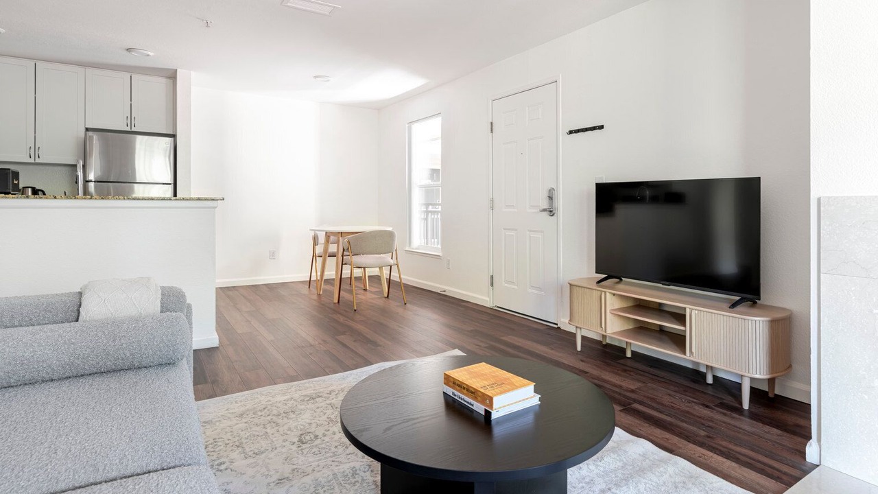 Photo of Livingroom in Morse Park