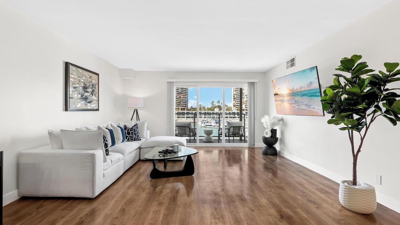 Photo of Livingroom in Marina del Rey