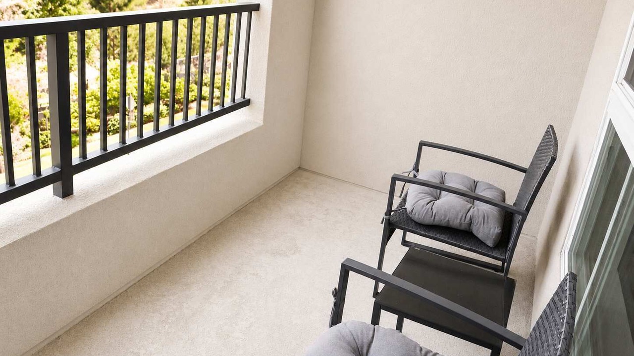 Photo of Patio Balcony in Lyon Street