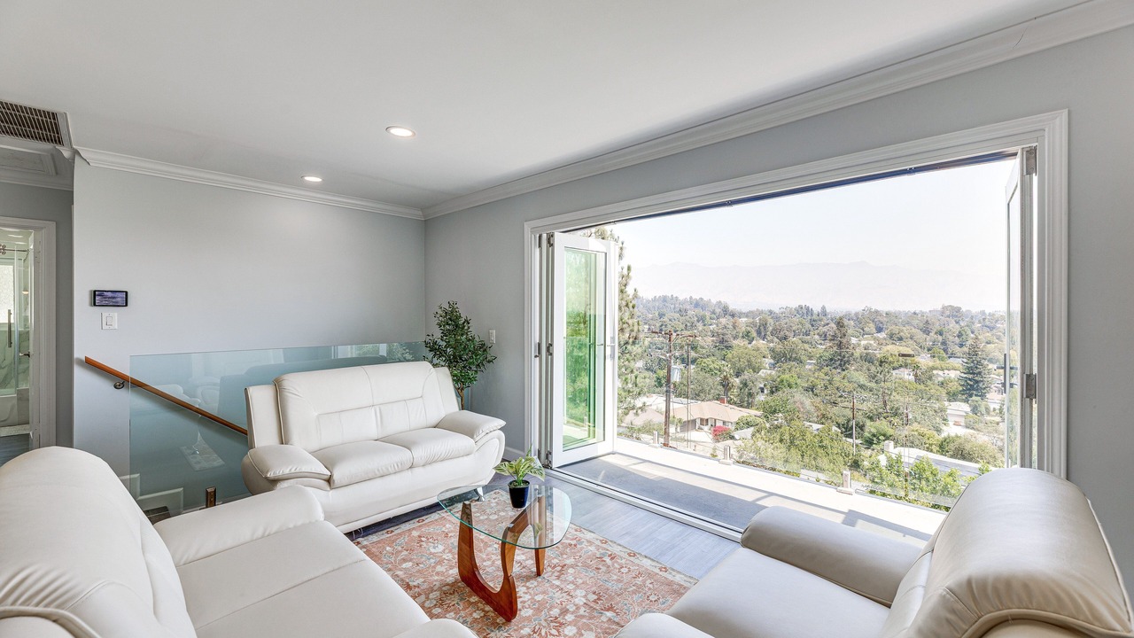 Photo of Livingroom in South Arroyo