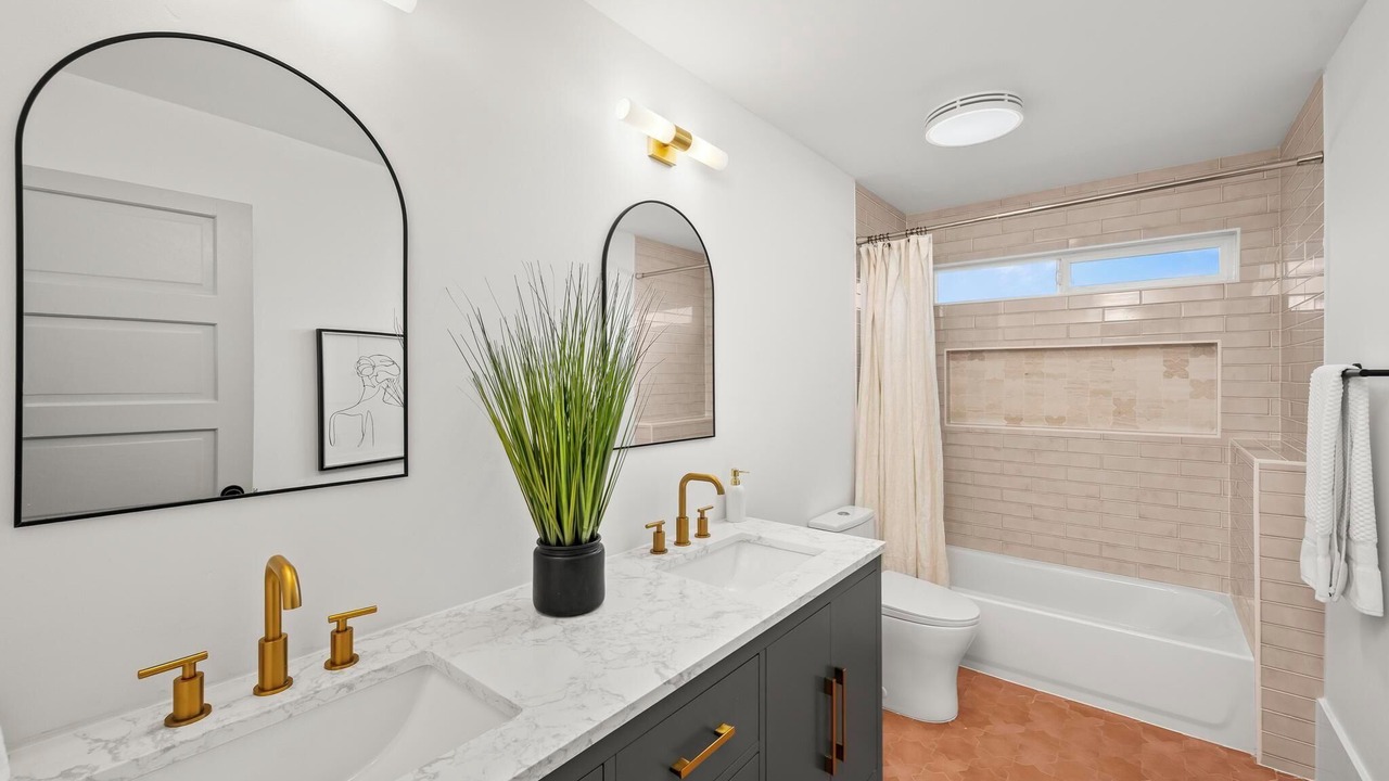 Photo of Bathroom in Point Loma Heights