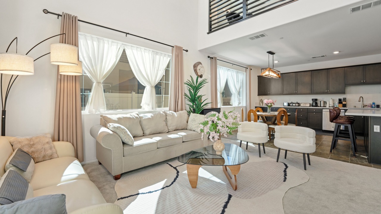Photo of Livingroom in Chino